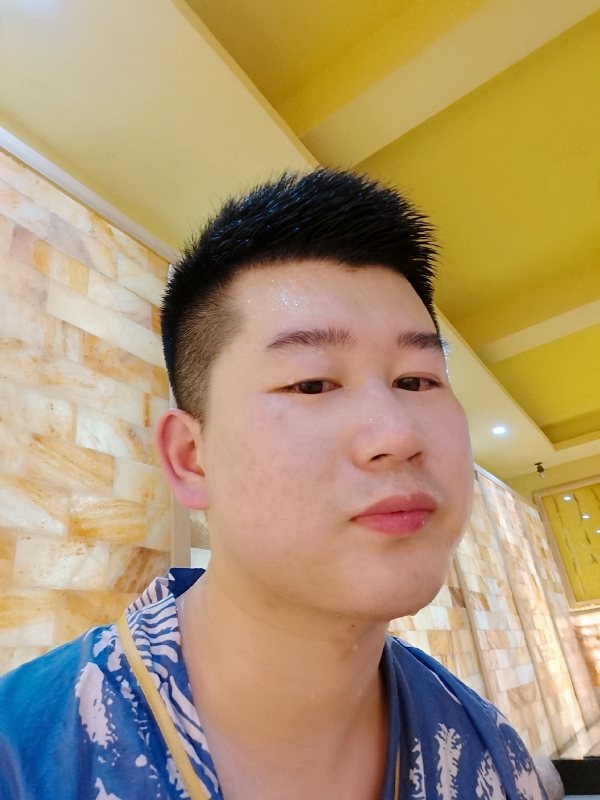 六月与阿十二的第一张照片--闽南相亲网