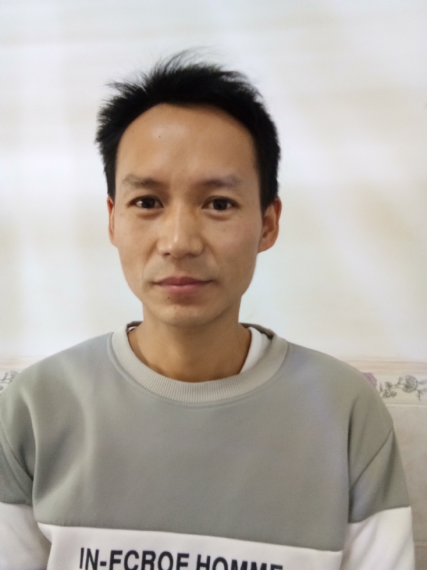 单亲爸爸的第一张照片--闽南相亲网