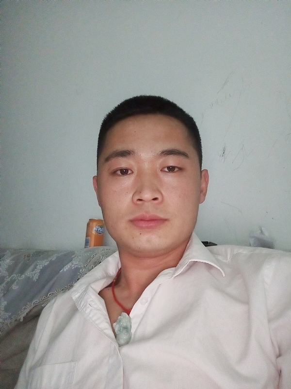 也许太年轻的第一张照片--闽南相亲网