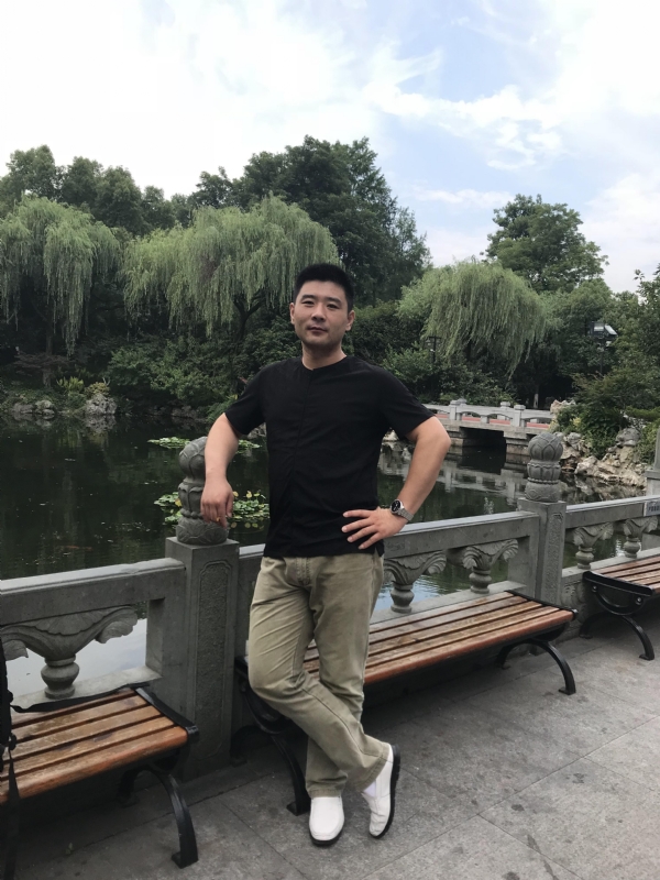 未来可期的第一张照片--闽南相亲网