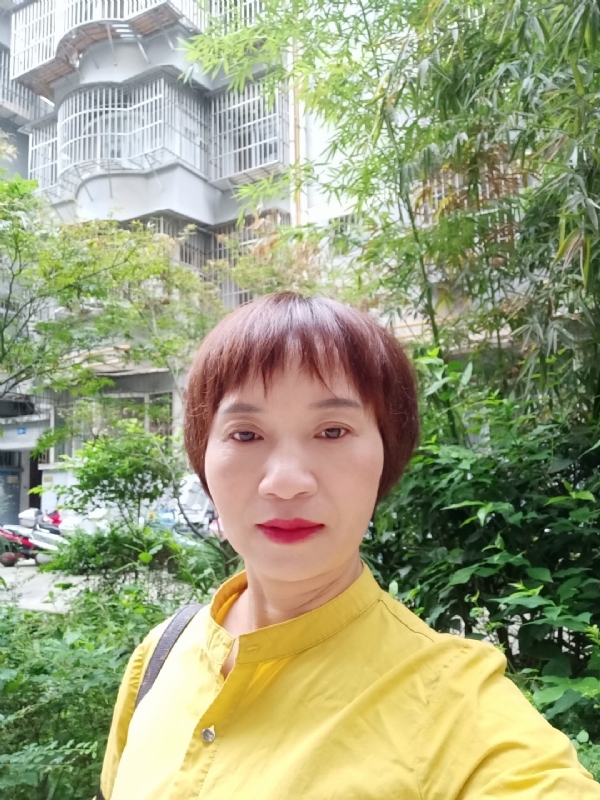 小瓶子的第二张照片--闽南相亲网