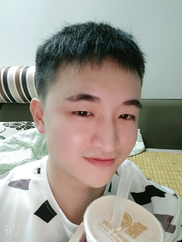 不止于心的第一张照片--闽南相亲网