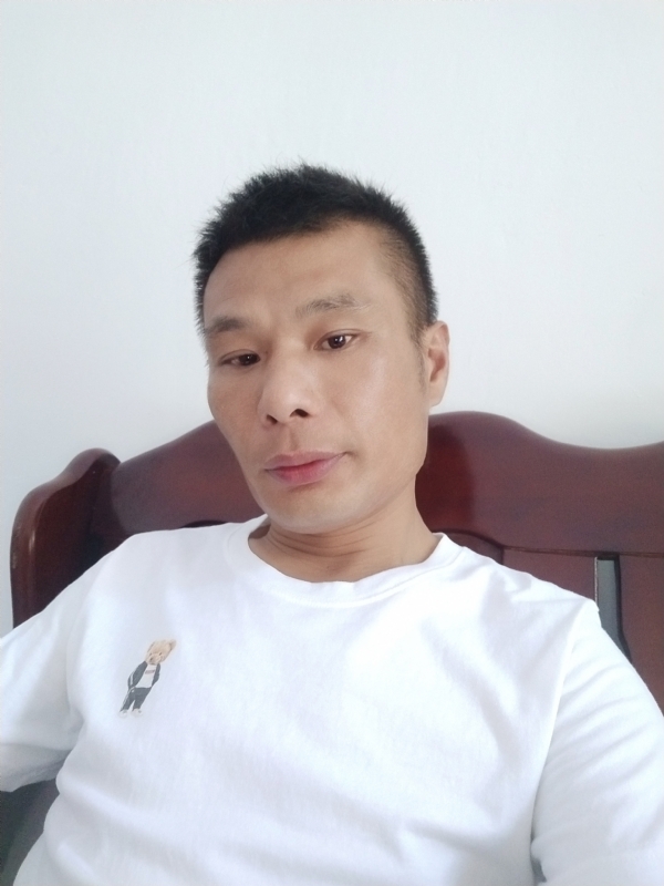 年少轻狂的第一张照片--闽南相亲网