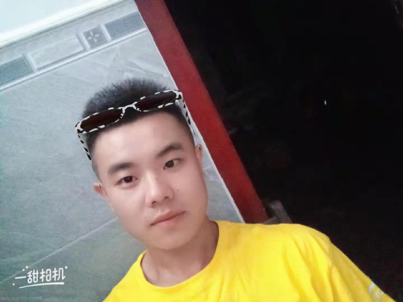 建国90周年的学渣的第一张照片--闽南相亲网