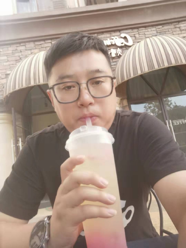 半旧情怀的第一张照片--闽南相亲网