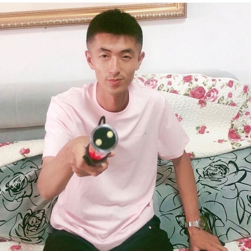 转身留下孤独的她的第二张照片--闽南相亲网