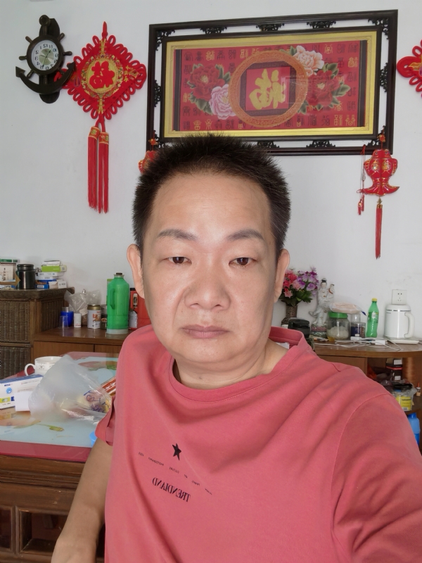 飞天的第一张照片--闽南相亲网