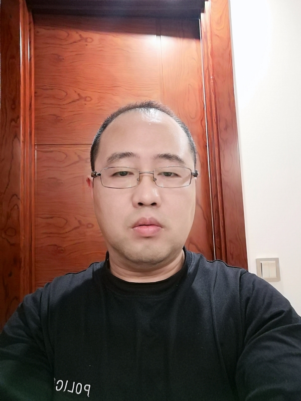暖男的第一张照片--闽南相亲网