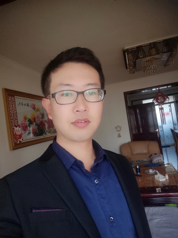 遇一人白首的第二张照片--闽南相亲网