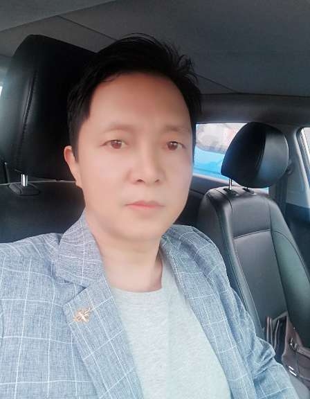 深蓝的第二张照片--闽南相亲网