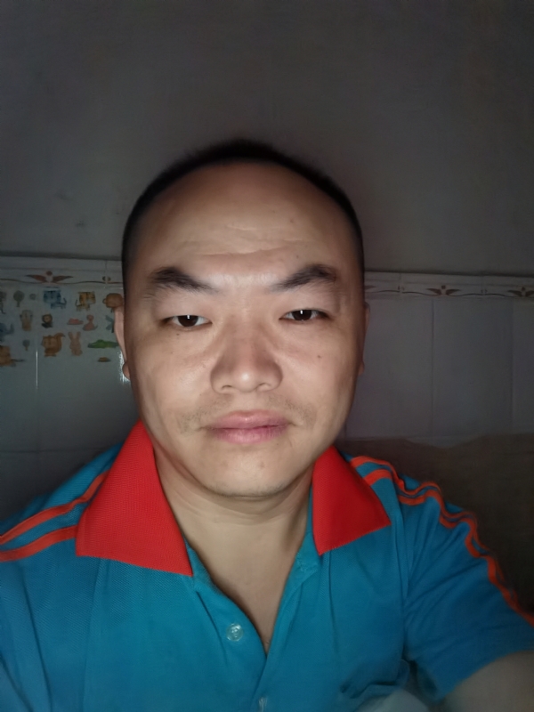 与子携老的第二张照片--闽南相亲网