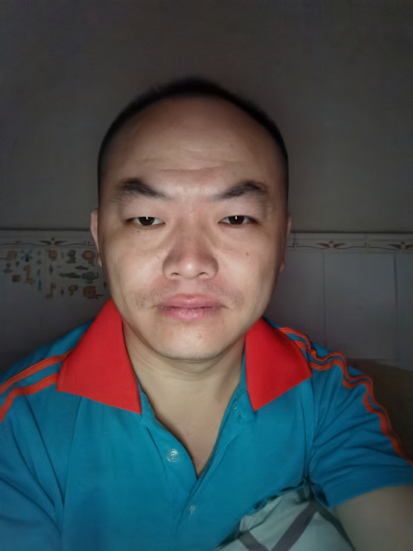 与子携老的第三张照片--闽南相亲网