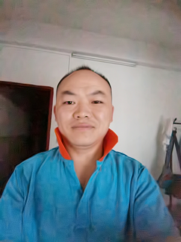 与子携老的第四张照片--闽南相亲网