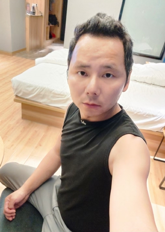 爱远的要命的第一张照片--闽南相亲网