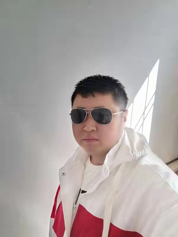 大漠叔叔的第一张照片--闽南相亲网