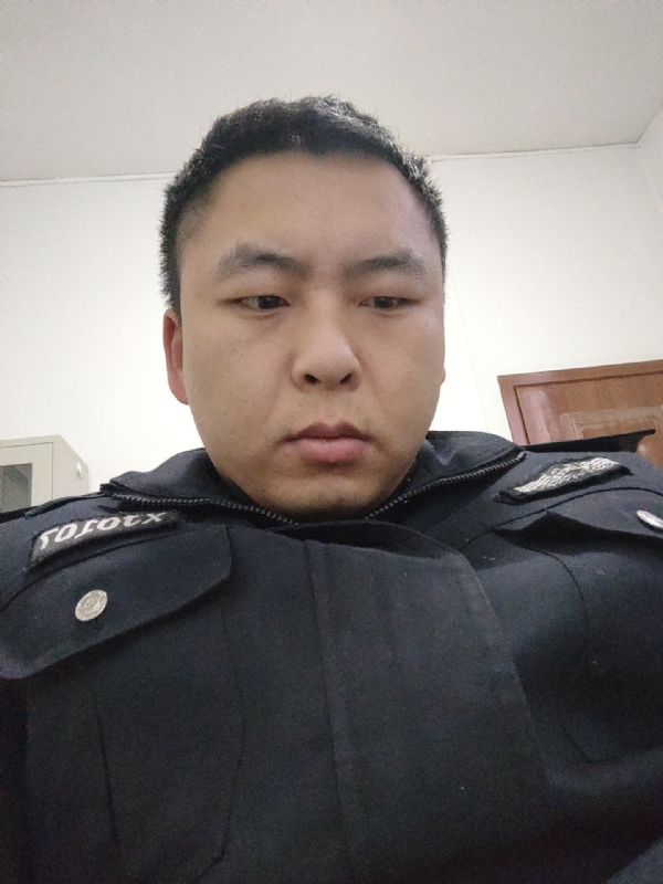 好纠结的第二张照片--闽南相亲网