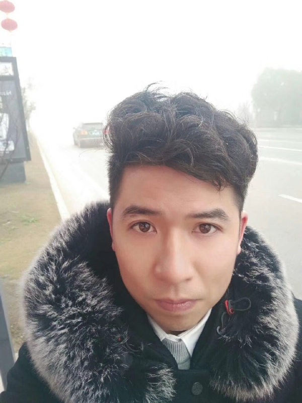 开心快乐每一天的第一张照片--闽南相亲网