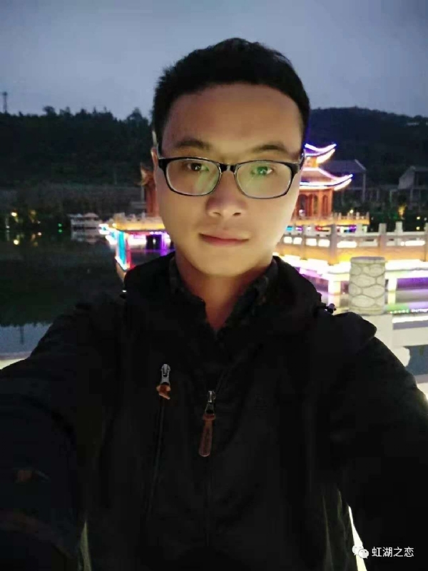李逍遥的第一张照片--闽南相亲网