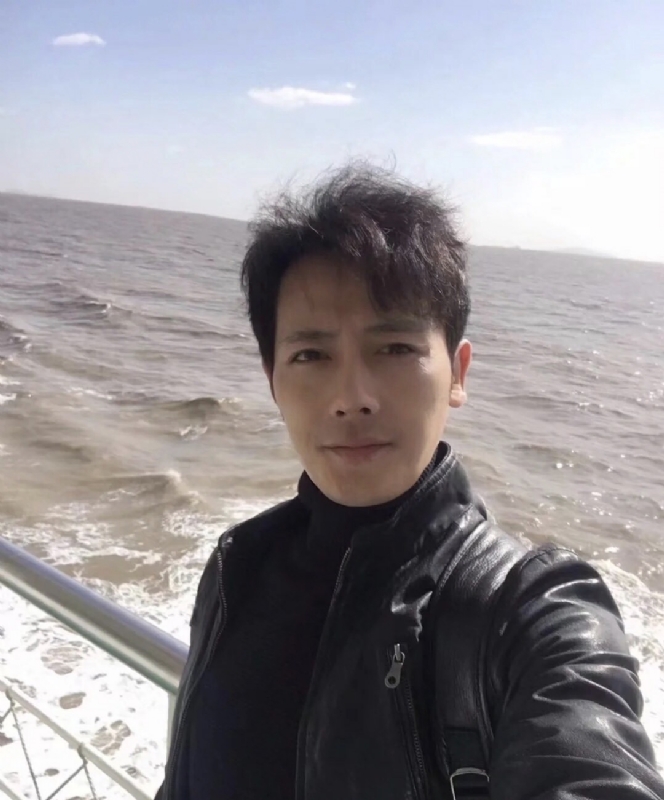 疯狂的小鱼的第一张照片--闽南相亲网