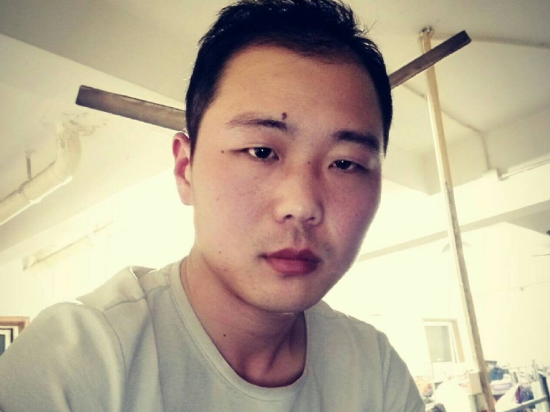 听听那冷雨的第一张照片--闽南相亲网