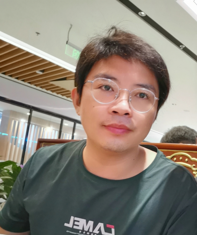 陆迅的第三张照片--闽南相亲网