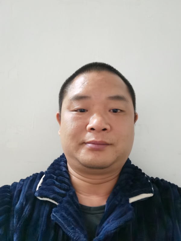 时光温柔的第一张照片--闽南相亲网