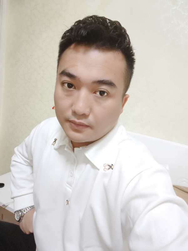 哈哈先生的第三张照片--闽南相亲网