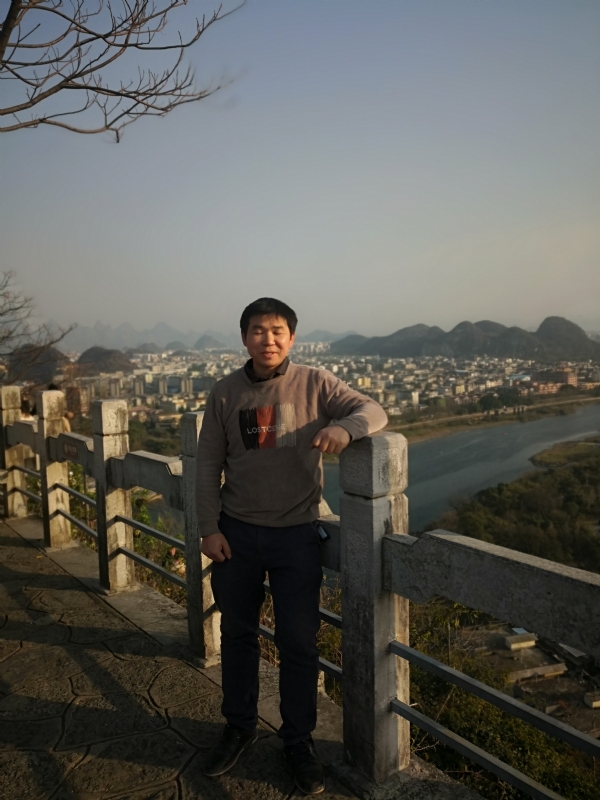 漓江之上的第三张照片--闽南相亲网