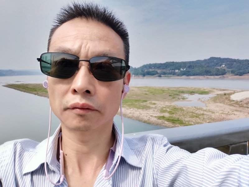 猪哥哥的第一张照片--闽南相亲网