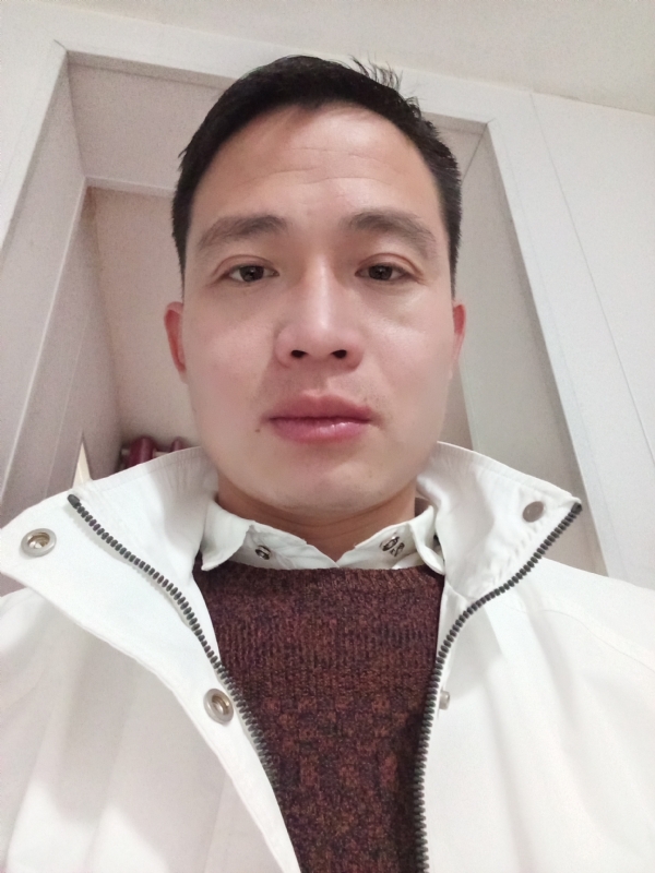 忧伤还是快乐的第一张照片--闽南相亲网