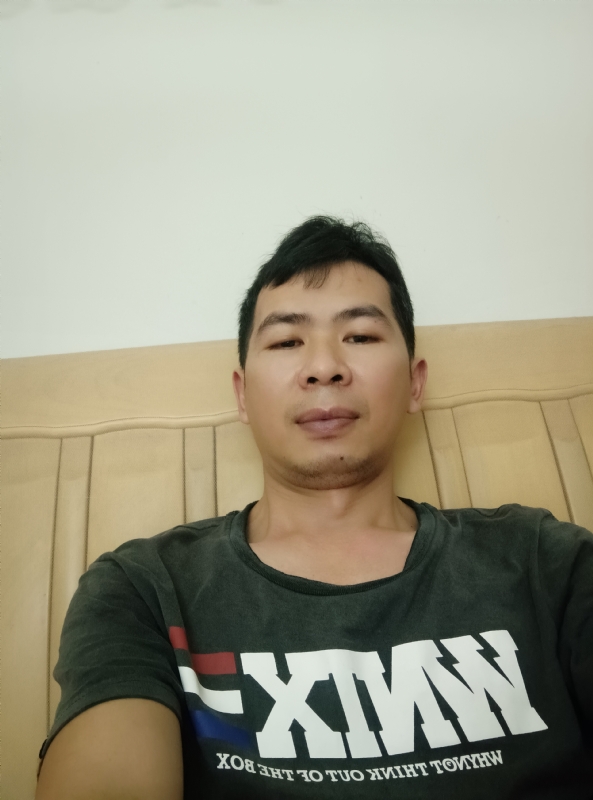 小伙子的第四张照片--闽南相亲网