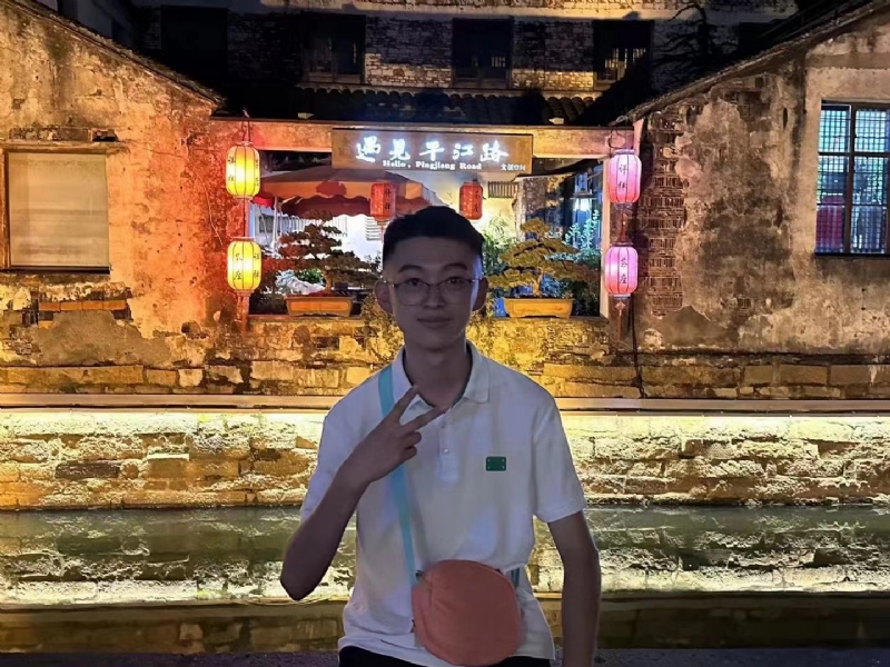 李四的第一张照片--闽南相亲网