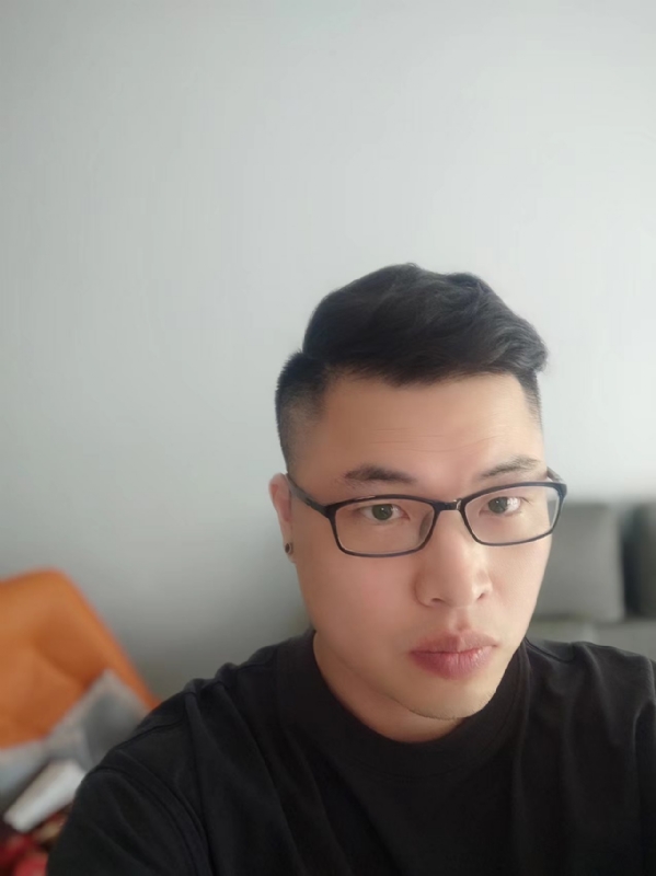 Vincent的第一张照片--闽南相亲网