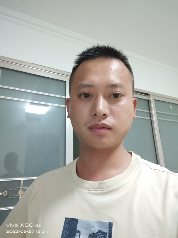 小yan同学的第一张照片--闽南相亲网