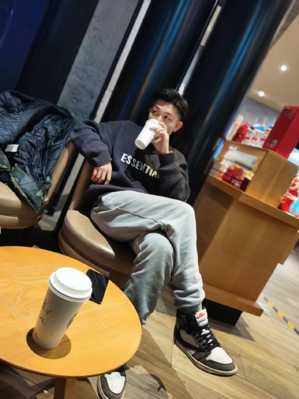 LAZY的第一张照片--闽南相亲网