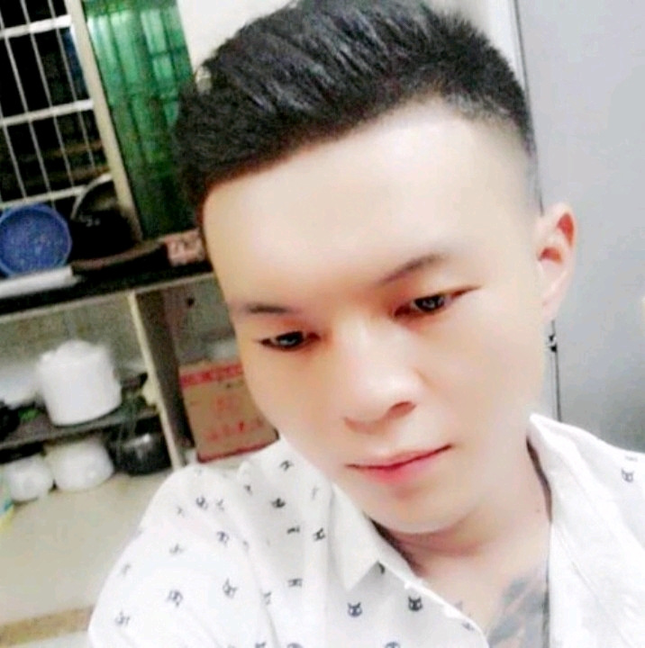 子龙的第一张照片--闽南相亲网