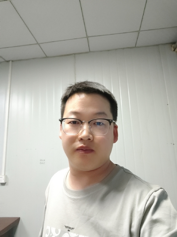 落木的第一张照片--闽南相亲网