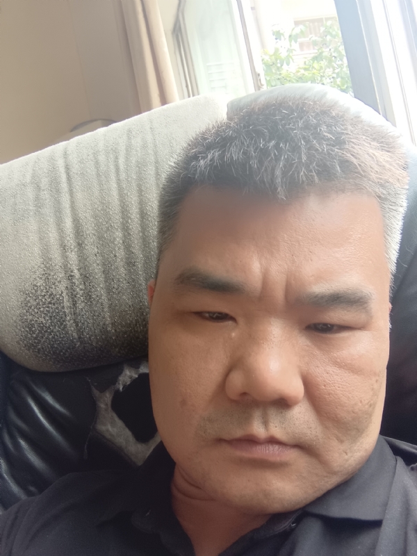 路人的第一张照片--闽南相亲网