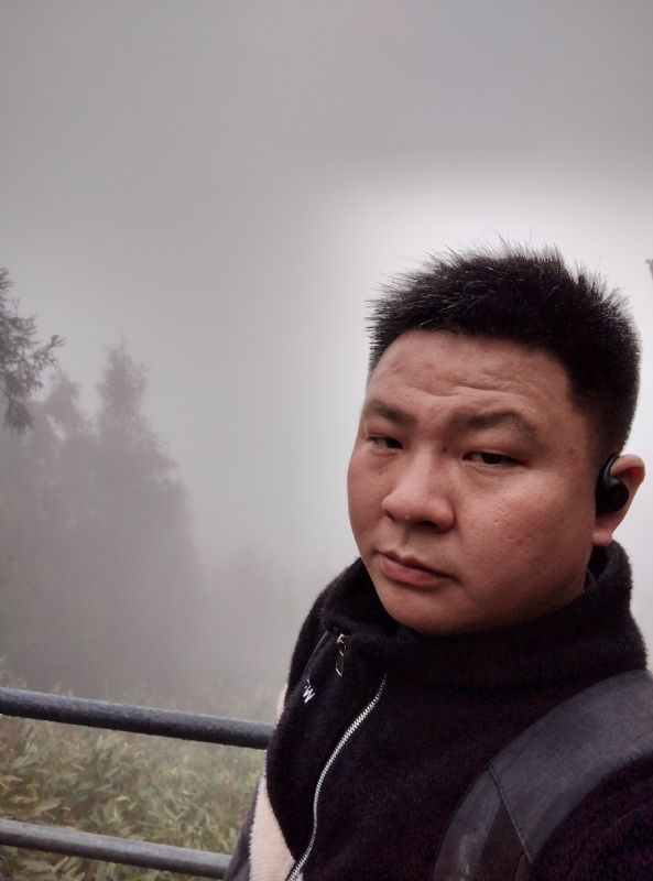 何何何的第一张照片--闽南相亲网