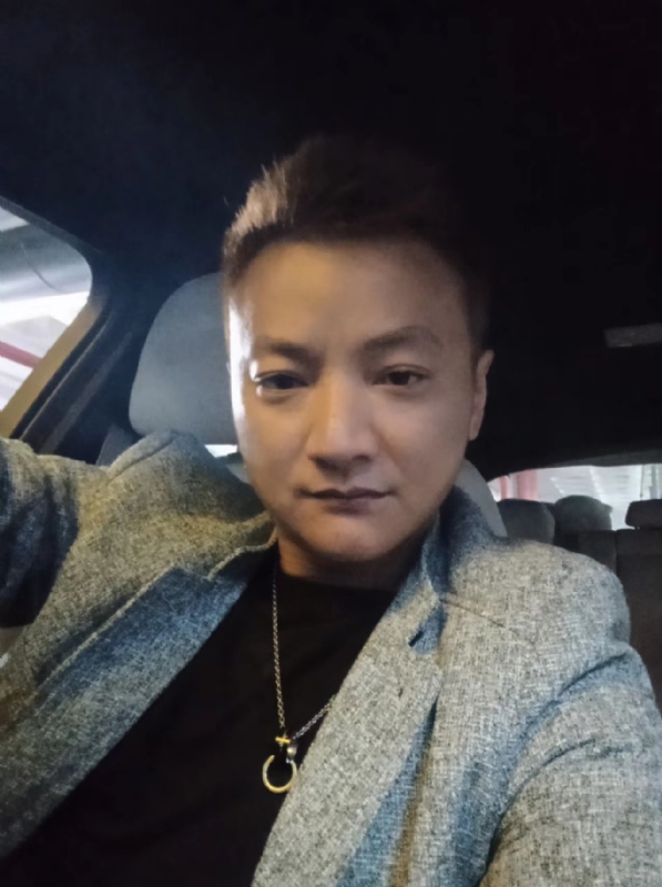 夜、有雨敲窗的第三张照片--闽南相亲网