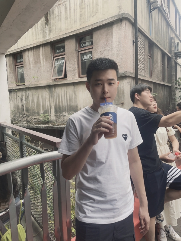 尚龙的第二张照片--闽南相亲网