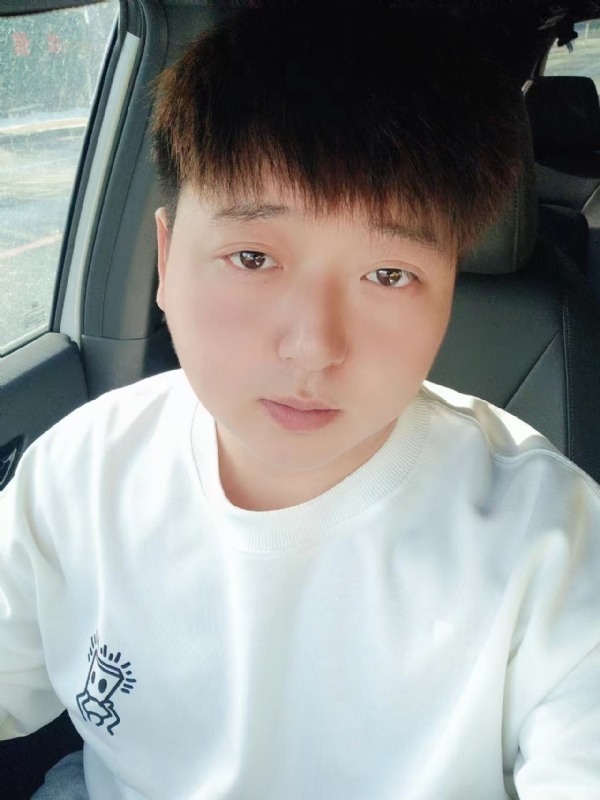 可乐加冰的第一张照片--闽南相亲网
