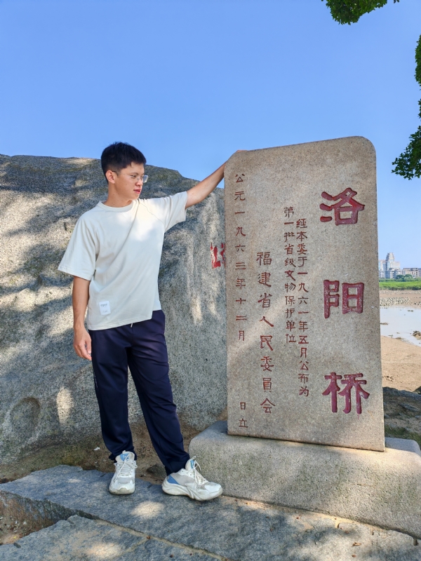 风尘的第一张照片--闽南相亲网