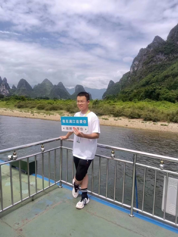 决胜时刻的第一张照片--闽南相亲网