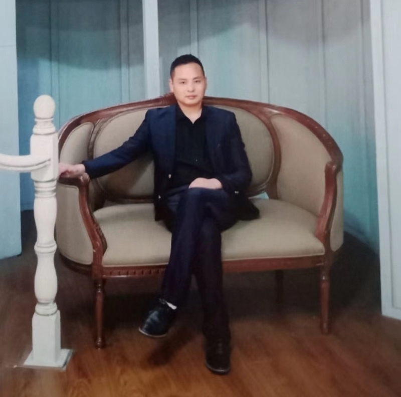 龙行天下的第二张照片--闽南相亲网