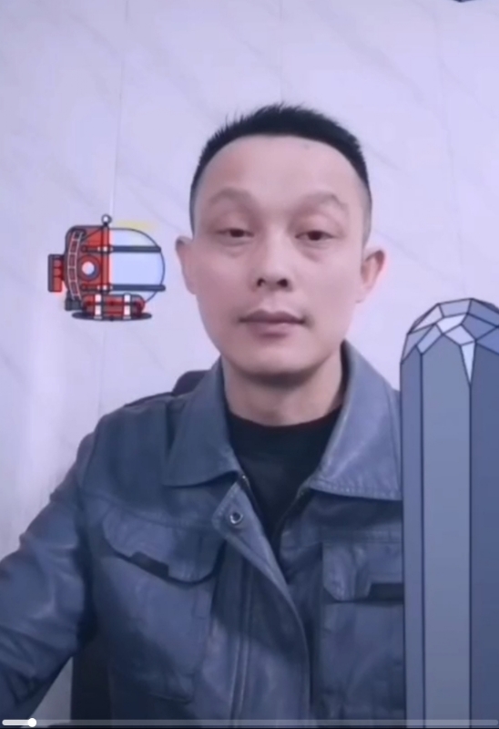 易进的第三张照片--闽南相亲网