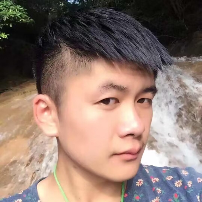 微笑的第一张照片--闽南相亲网