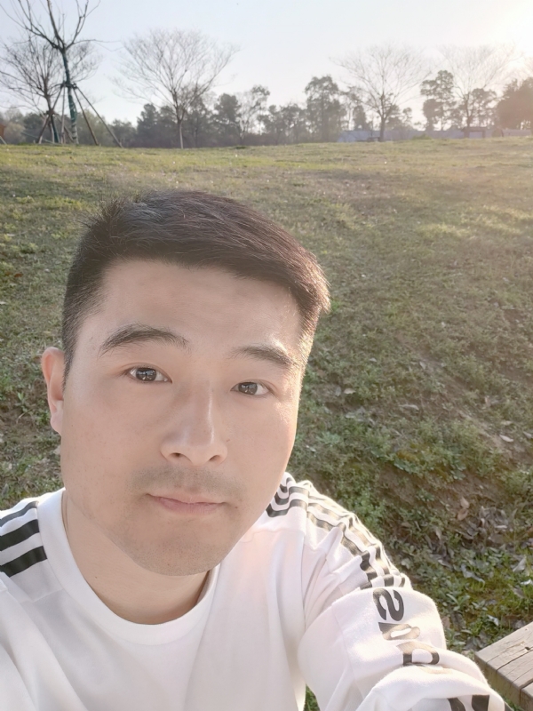 一凡的第一张照片--闽南相亲网