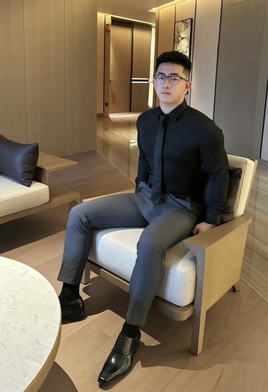 李寒外改英文可家的第一张照片--闽南相亲网