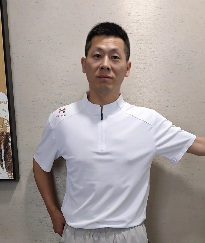 红旗下长大的第一张照片--闽南相亲网